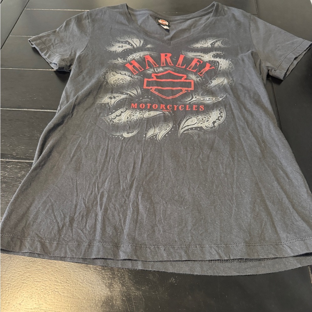 Harley Davidson Black T-Shirt women’s size large
